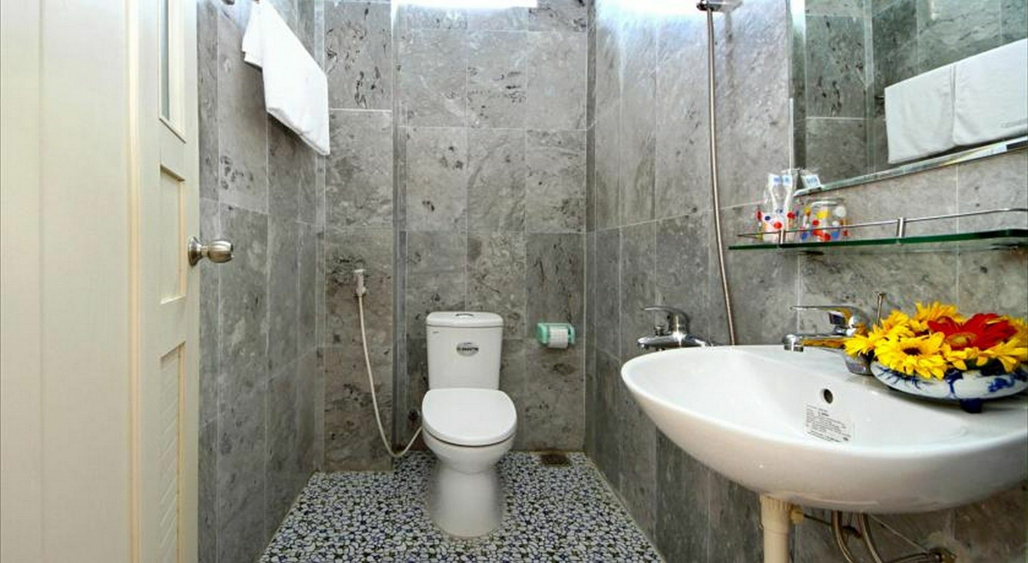 Center Homestay هوي ان المظهر الخارجي الصورة